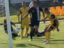 Ботев U21 с минимална загуба от новак в "Б" група