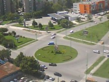 Очевидец: Ром с "Лада" причини катастрофа на кръговото до SPS