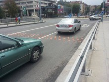 Двама паднаха на земята в автобус до Водната палата