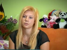 Катя от Пловдив вече ходи с патерици и мечтае да танцува
