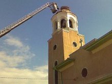 С курбан и митрополитска служба отбелязват Илинден в Столипиново