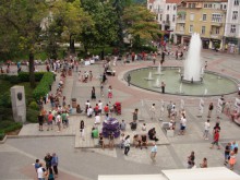 Майки организират протест в Пловдив в подкрепа на 13-годишната Ана-Мария