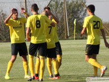 "Канарчетата" домакинстват на ЦСКА при U21 в Брестник
