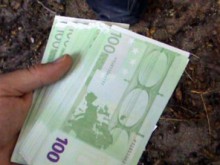 Три години и половина затвор за наркотици и фалшиви пари