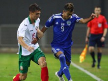 Три "канарчета" играха при загуба на България от Израел при U19