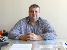 Арестуваният зам.-кмет на Съединение прибрал 15 бона за озвучаване