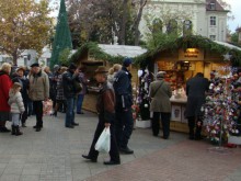 Утре откриват немския коледен базар пред Общината