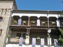 Бачковският манастир слага яслата на Христос за Коледа
