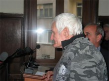 10 г. затвор за 70-годишен любовник, заклал 35-годишната си изгора
