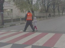 Повдигнати пешеходни пътеки в Стамболийски 