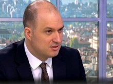 Гамизов: Прави се опит правителството да бъде съборено още през зимата