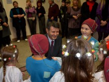 Импровизирано коледно представление в "Централен"