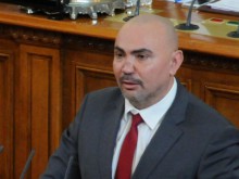 Росен Петров напусна партията на Бареков
