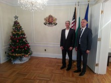 Лукарски дава тласък в развитието на биотехнологиите у нас