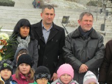 ГЕРБ Пловдив област почете 167-та годишнина от рождението на Ботев