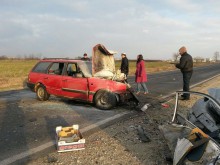 Тежка катастрофа край Труд, затвориха пътя