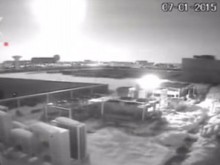 Метеорит се разпадна в небето край Букурещ