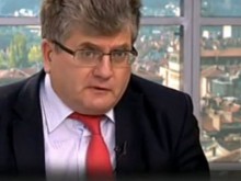 Съвет срещу високи сметки за ток: Махнете бушона и се скрийте под одеялото