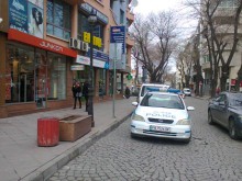 Мъж е намерен застрелян в офис в Пловдив!