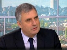 Калфин предложи: Родителите на малолетни майки да остават без детски