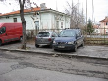 Тротоар или паркинг има на ул. "Съгласие"?