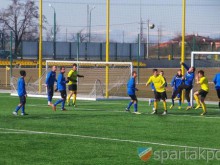 Спартак тресна дубъла на Ботев