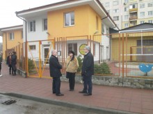 От ГЕРБ "Централен" занесоха мартенички в социален център