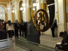 Хиляди пенсионери останаха без пенсии заради снега