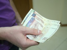 Експерти: Българите харчат доста по-спокойно за разлика отпреди година
