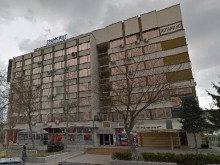 Ексклузивно: Полиция нахлу в сградата на ДАИ