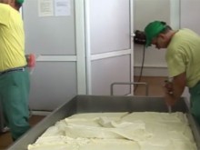 Млекопреработвателите се опасяват от фалити заради отпадането на млечните квоти