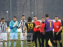 Само три клуба от "А" група изрядни за Европа