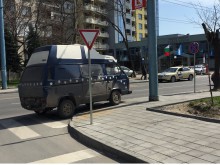 "Отлично" паркиране на пешеходна пътека