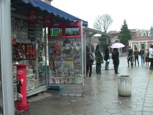 Преместиха павилион на Lafka, пречещ на видимостта