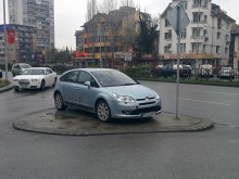 Колко нарушители виждате на снимката?