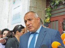 Премиерът: Нека тези светли дни ни вдъхновят да вършим повече добрини