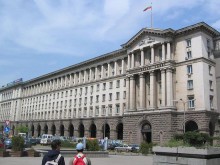 Министерските заплати спират да се вдигат на всеки три месеца