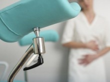 Ревнивец вкара в болница жена си, изследва я дали е кръшкала с друг