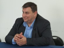 Емил Радев: Насилието над животни рано или късно се пренася върху хората