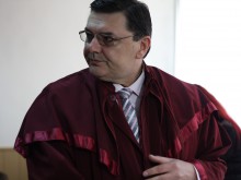 Оставиха в ареста убиеца на 6-годишния Петьо