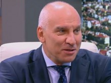 Хампарцумян: Явно е, че Цветан Василев и Искров са били близки