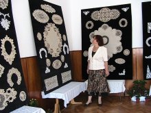 Българи и чужденци бяха на празника на Калоферската дантела