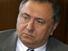 Свиха скъпоценности за 100 млн. рубли от бивш зам.-кмет на Москва