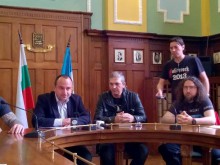 Шестият PolineROOOCK fest започва с благотворителна инициатива