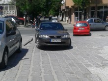 Читател: Поредната родопска мисирка, която си мисли, че е в Рудозем