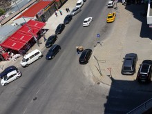 Пешеходни пътеки в "Тракия" станаха паркинги
