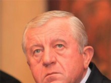 Ген. Михов: Няма смисъл армията да е на границата с Македония