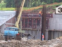Етрополе гради стадион за 5.5 млн. лева