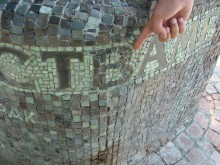 Възстановиха открадната буква от паметник в Центъра