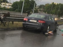 Блъснаха колоездач на надлез "Родопи"